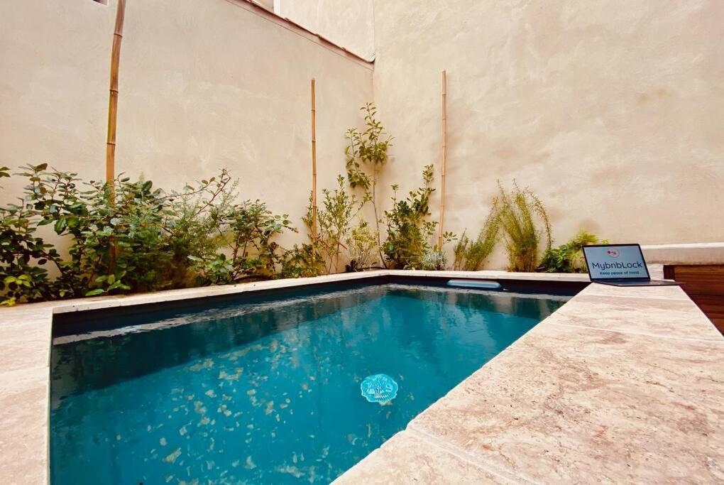 فيلا Terra Nostra - Townhouse - Swimming Pool نيم المظهر الخارجي الصورة