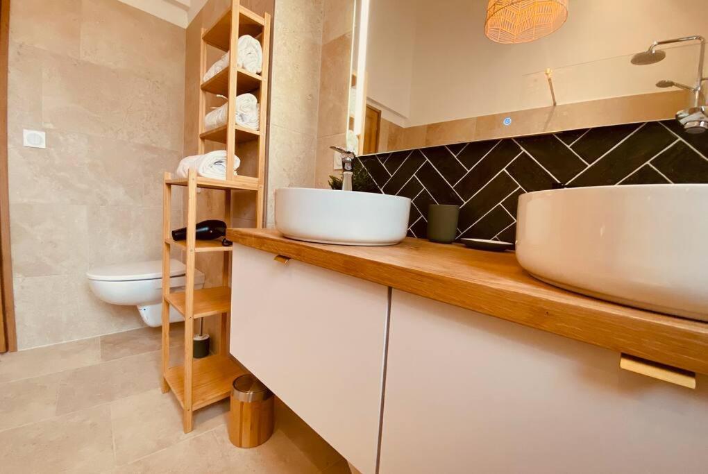 فيلا Terra Nostra - Townhouse - Swimming Pool نيم المظهر الخارجي الصورة