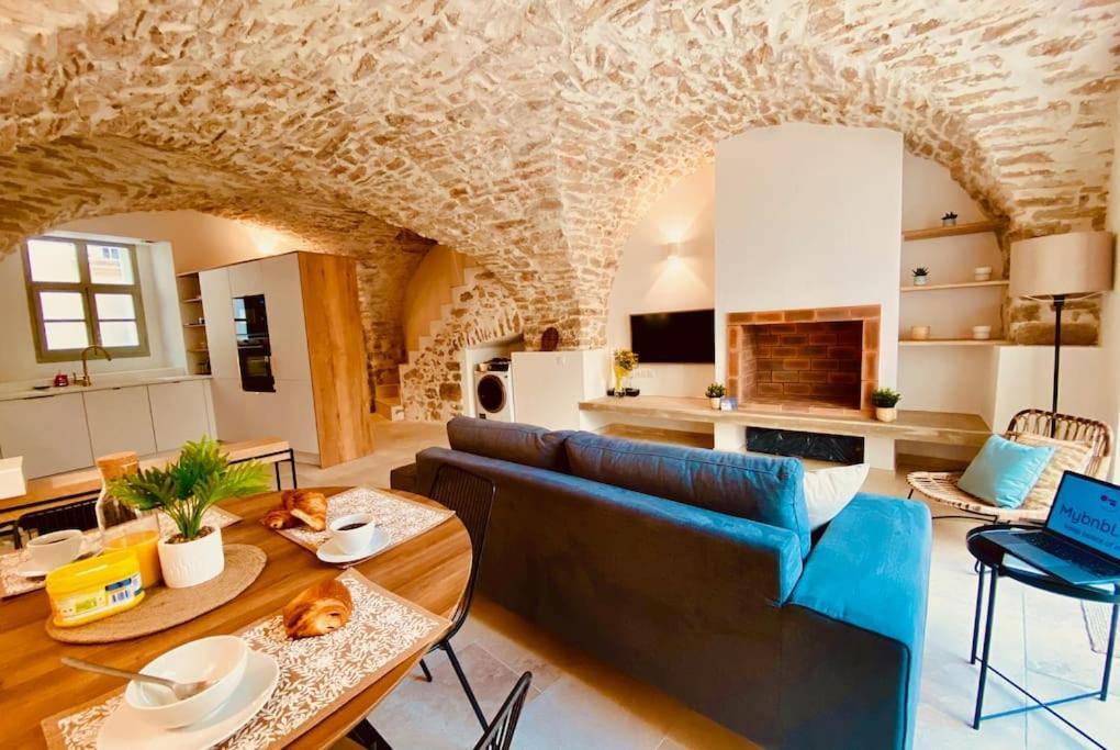فيلا Terra Nostra - Townhouse - Swimming Pool نيم المظهر الخارجي الصورة